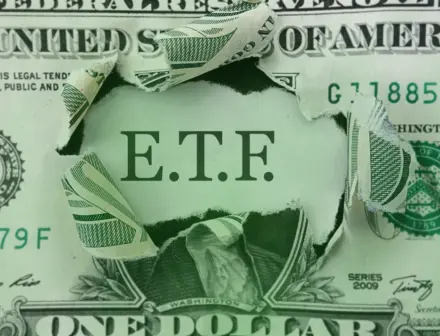 直播： Bitcoin ETF迎来近一年来最佳单周表现，加密货币涨势持续强劲
