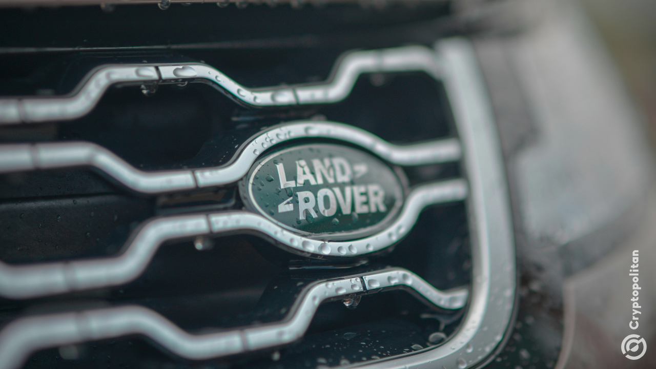 JLR ties 4,000 job cuts to a Β£1.7 billion savings plan