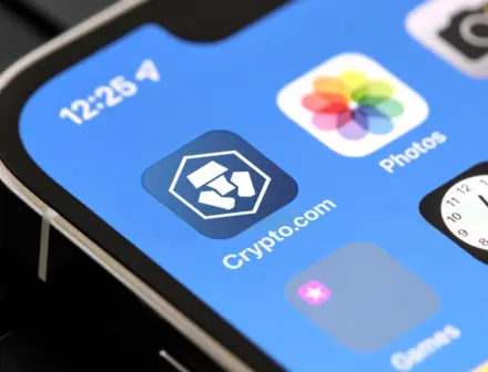 Judge tosses Crypto.com cookie suit on grounds the exchange never raised.